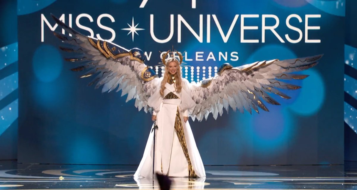 OstapYarysh's tweet photo. Feel the difference. 

🇺🇦Ukraine at @MissUniverse: A costume that symbolizes Ukraine's fight for freedom.
🇷🇺 Russia at Miss Universe: A costume that embodies the Russian empire.

Very telling. https://t.co/jPaZaHvFF3