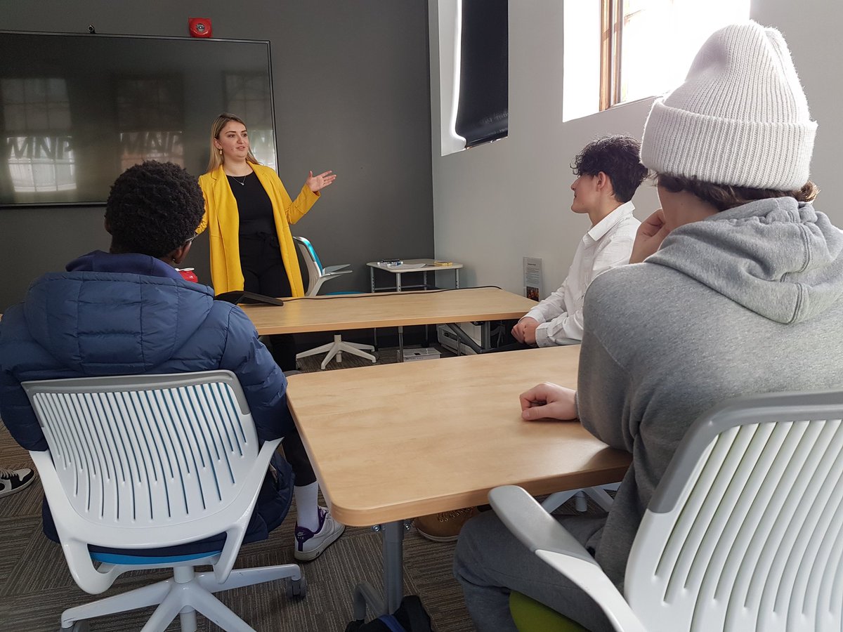 Julie Senécal tweet media