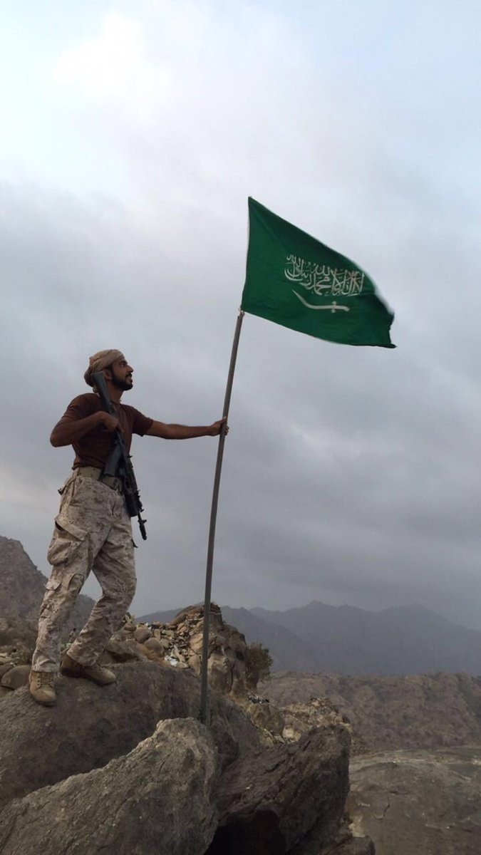 ثريد :

اسطورة اللواء المظلي السعودي الشهيد:

فيصل بن لافي الركابي العنزي.

"مقاتل عن كتيبة كامله."...