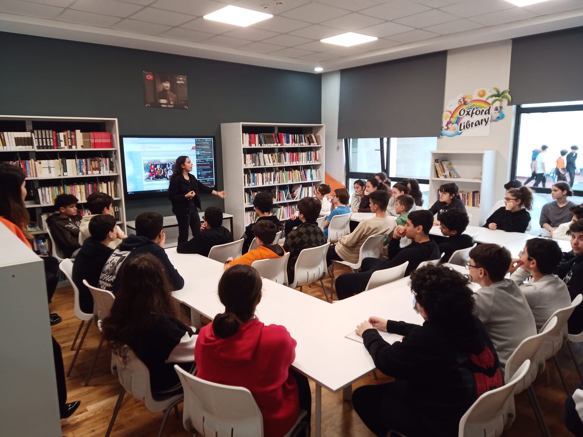 Cağaloğlu Anadolu Lisesi Öğrencisi İklim; Sınav sürecinde neler yaptığını, Nitelikli okul kazanmanın önemini ve Sınava hazırlanırken dikkat edilmesi gerekilenleri anlatarak 8.sınıf öğrencilerimizle deneyimlerini paylaştı.<a href="/ayfer_bati/">Ayfer BATI</a> <a href="/durmusadem/">Adem Durmuş</a> <a href="/eebruoruc/">Ebru Oruç</a> <a href="/ozkanay_/">Özkan Ay</a> <a href="/ersankurall/">mehmet ersan kural</a>