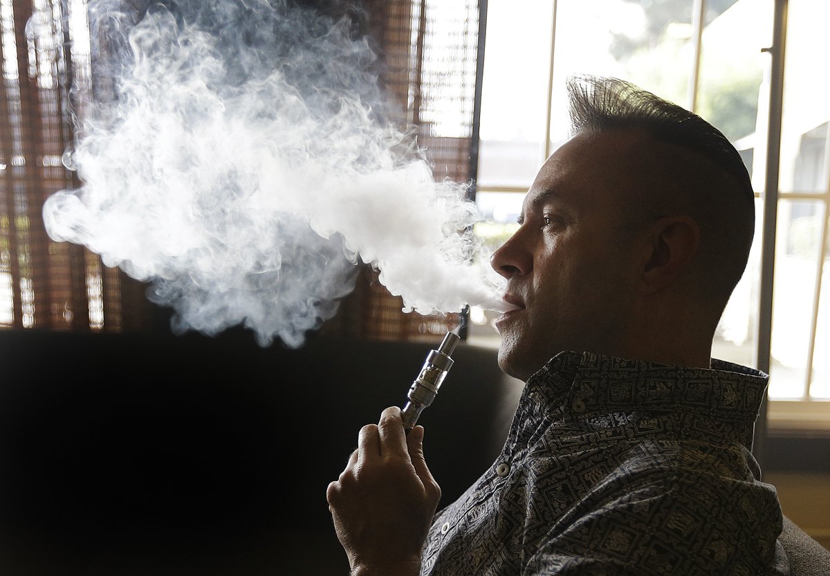 E-cigarettes are 95% safer than real cigarettes and invaluable as a smoking cessation tool. Why do so many deny their harm reduction benefits? realclearscience.com/articles/2023/…