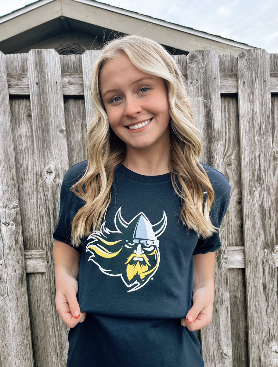 Laina Souerdyke tweet media