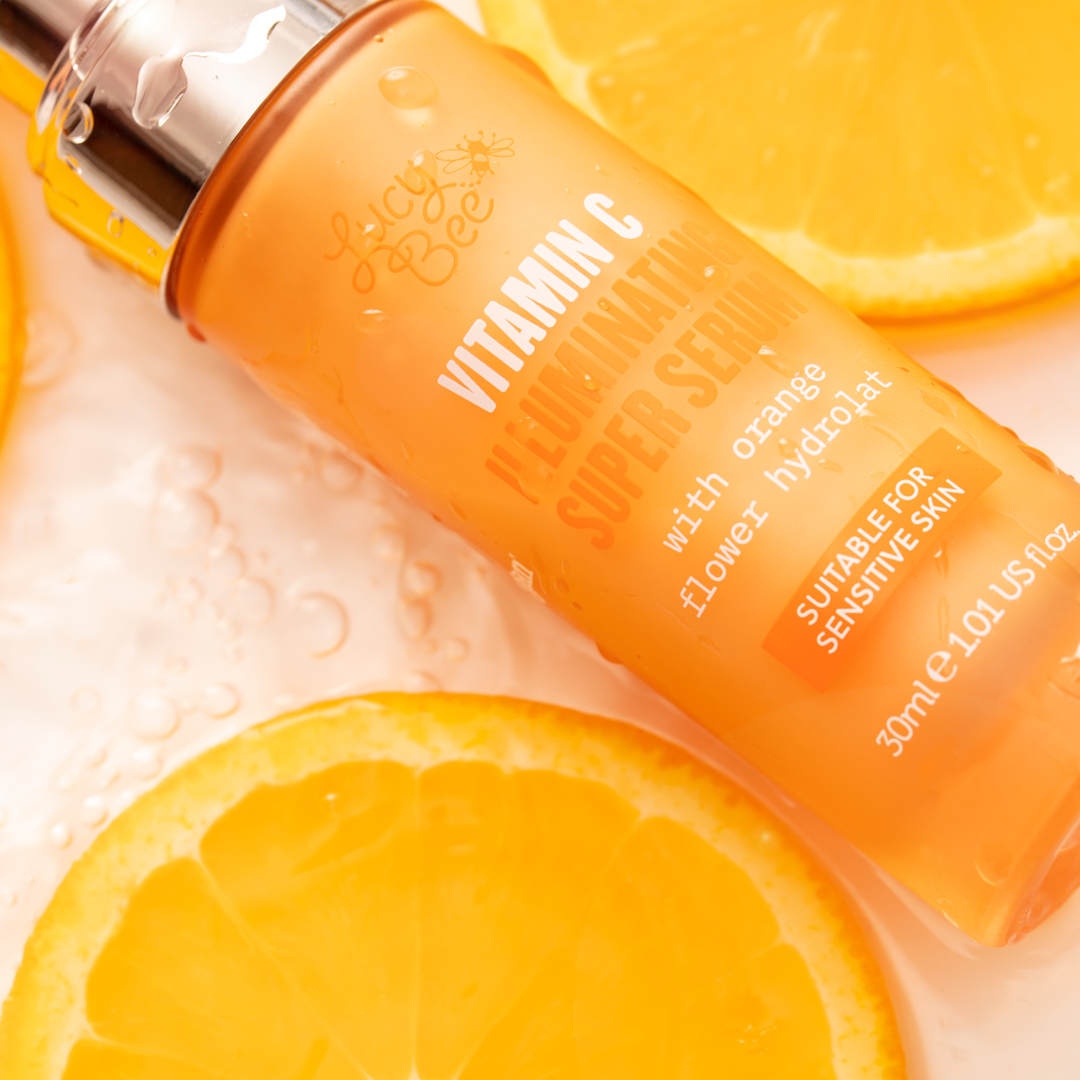 Skin feeling dehydrated &amp; dull? Try our Vitamin C Illuminating Serum 💫

🦄 Gives skin instant flawless glow
🍊Brighten &amp; even skin tone
💚 Organic, Vegan, Cruelty Free &amp; Palm Oil Free
☁️ Dermatologically approved for sensitive skin
🤰 Safe to use during pregnancy &amp; breastfeeding