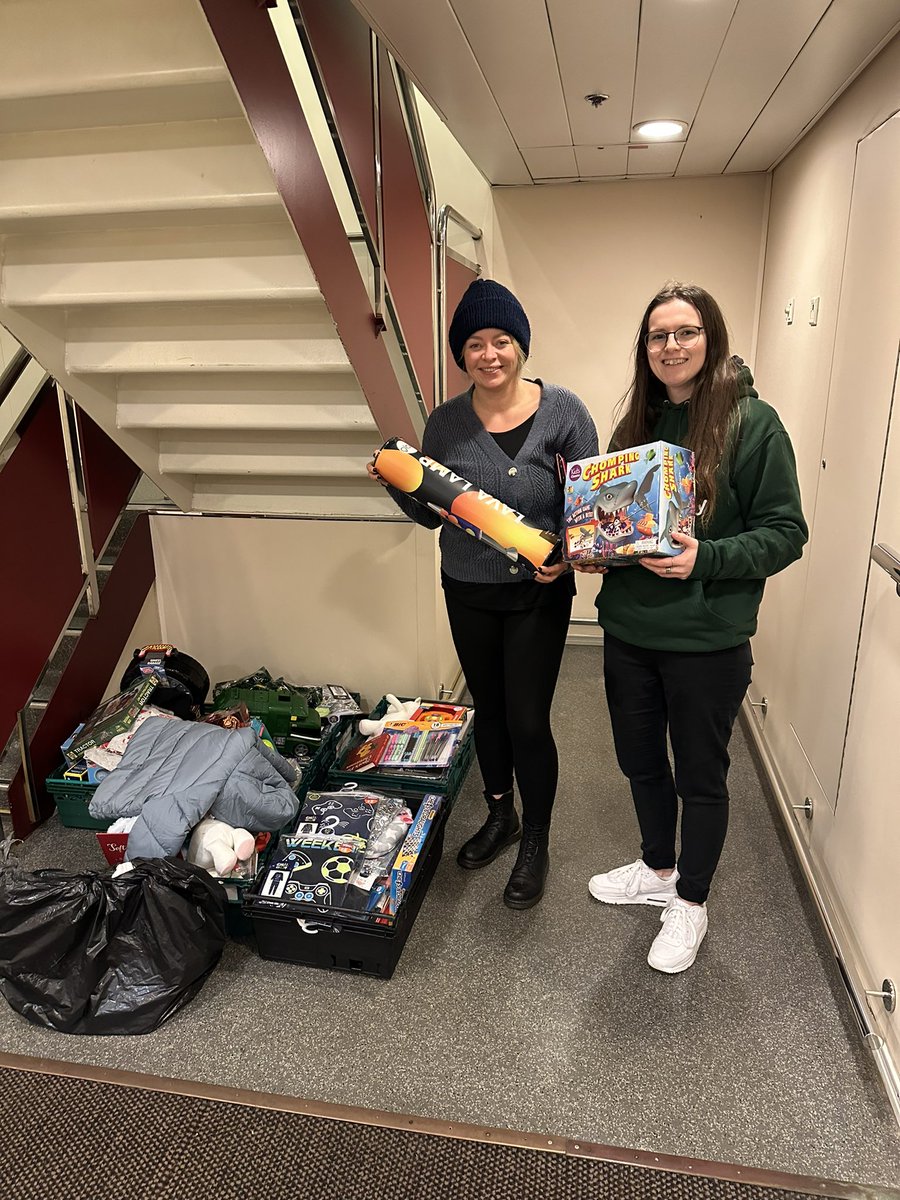HibsinCommunity's tweet photo. On Tuesday, Chloe and Lynsey visited MS Victoria ⛴️ 

Through this, we are supporting young Ukrainian community members who are residents on the boat by giving out toys and gifts from our Christmas Appeal 💚 https://t.co/xtZ5cNnH4x