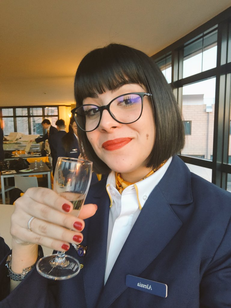 onlydemy's tweet image. I made it ✈️💓 #cabincrew