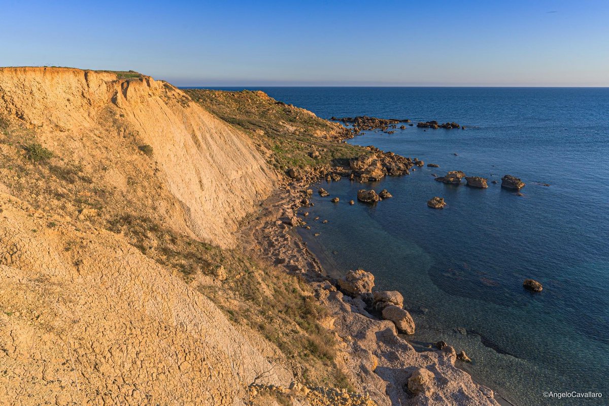 calabriaonline's tweet photo. 'Nella Calabria ionica si sente un soffio greco, un soffio al cuore'.
📍Capo Cimiti (Area Marina Protetta #CapoRizzuto), uno dei gioielli naturalistici della #Calabria, un habitat da salvaguardare con cura e attenzione, sempre❣️.
🌎 @ProntoEstate Guida Turistica https://t.co/RfHF8EZRfd