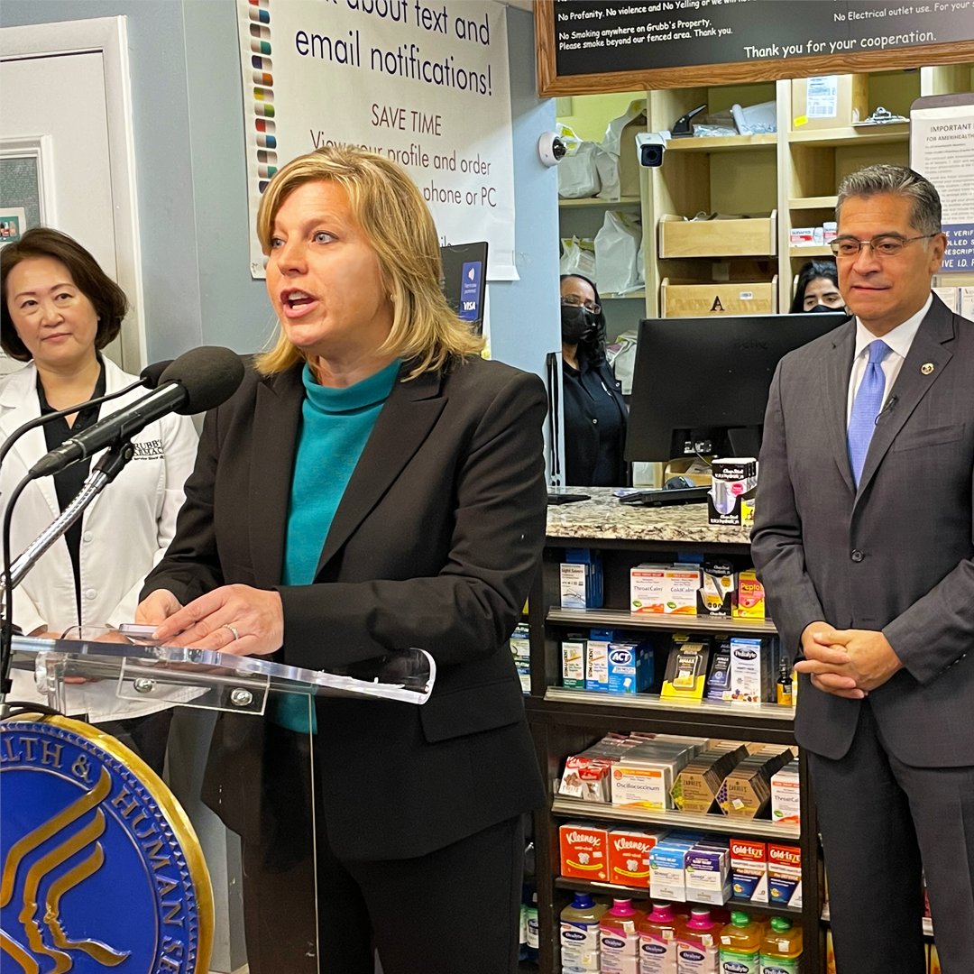 NCOAging's tweet photo. Just now at @GrubbsPharmacy: NCOA's @Ramsey_Alwin, and @HHSGov’s @SecBecerra met to discuss how the #InflationReductionAct lowers drug costs and covers #Vaccines for people with #Medicare. 

Find out what the act means for #OlderAdults.👇
https://t.co/y4bBPZzYcS https://t.co/0ekpBHeOEf