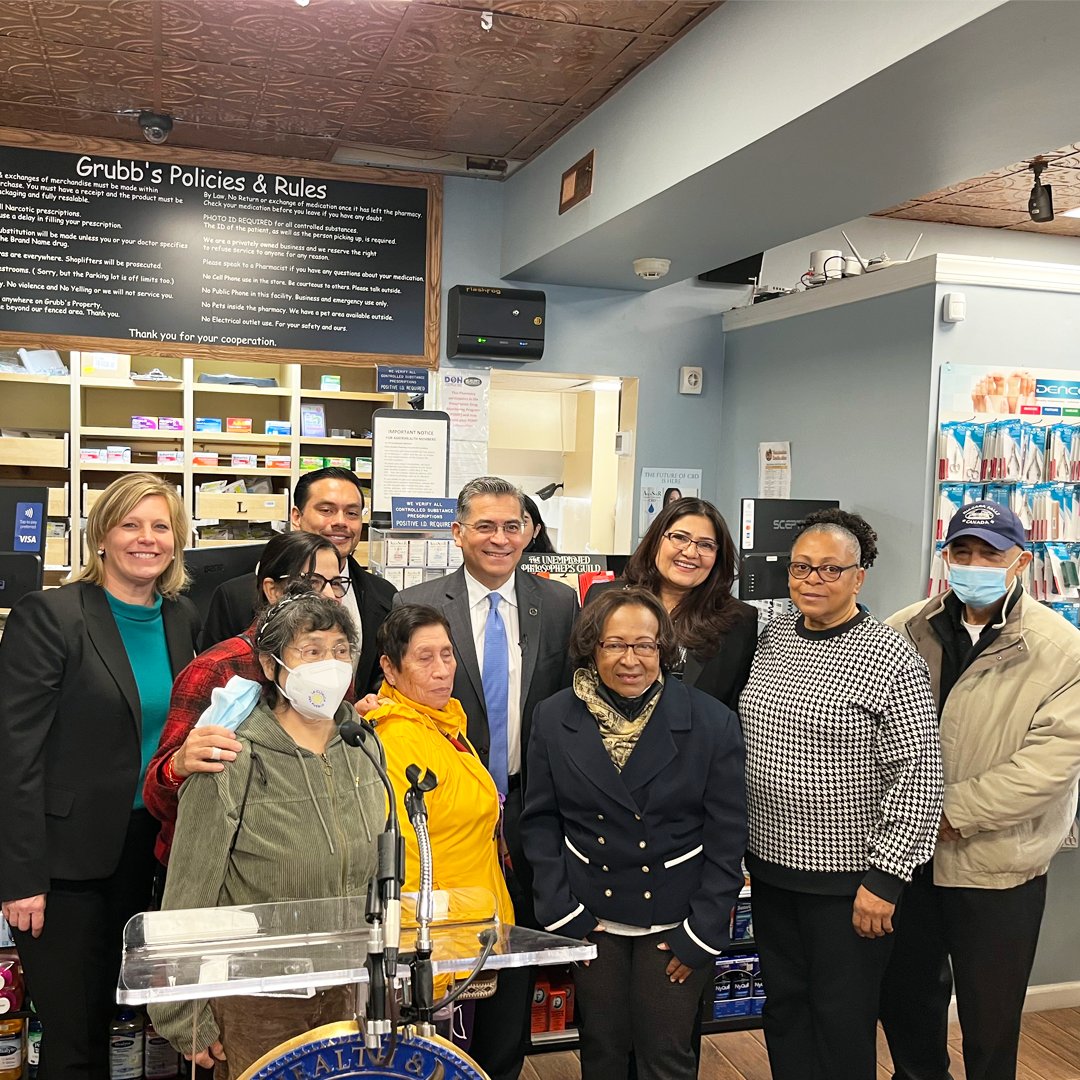 NCOAging's tweet photo. Just now at @GrubbsPharmacy: NCOA's @Ramsey_Alwin, and @HHSGov’s @SecBecerra met to discuss how the #InflationReductionAct lowers drug costs and covers #Vaccines for people with #Medicare. 

Find out what the act means for #OlderAdults.👇
https://t.co/y4bBPZzYcS https://t.co/0ekpBHeOEf