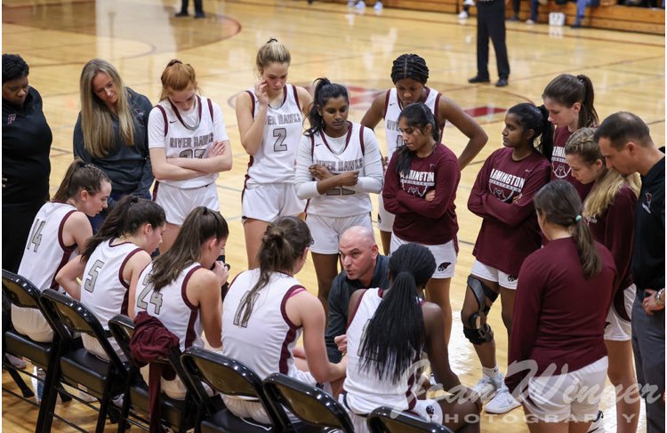 Game-Day!! The River Hawks travel to Southington tonight for a competitive game. Tip off times: Fr-3:45, JV-5:15 and V-6:45. 🏀🦅