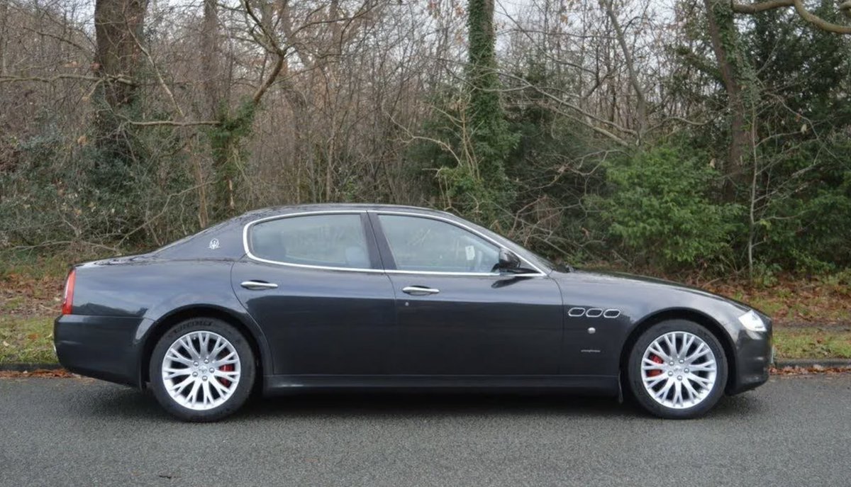 PistonHeads's tweet photo. 4.2-litre naturally aspirated V8, 400hp and only £15,995 😮

https://t.co/OdKhQ0czMe https://t.co/e2iKhhrKCb