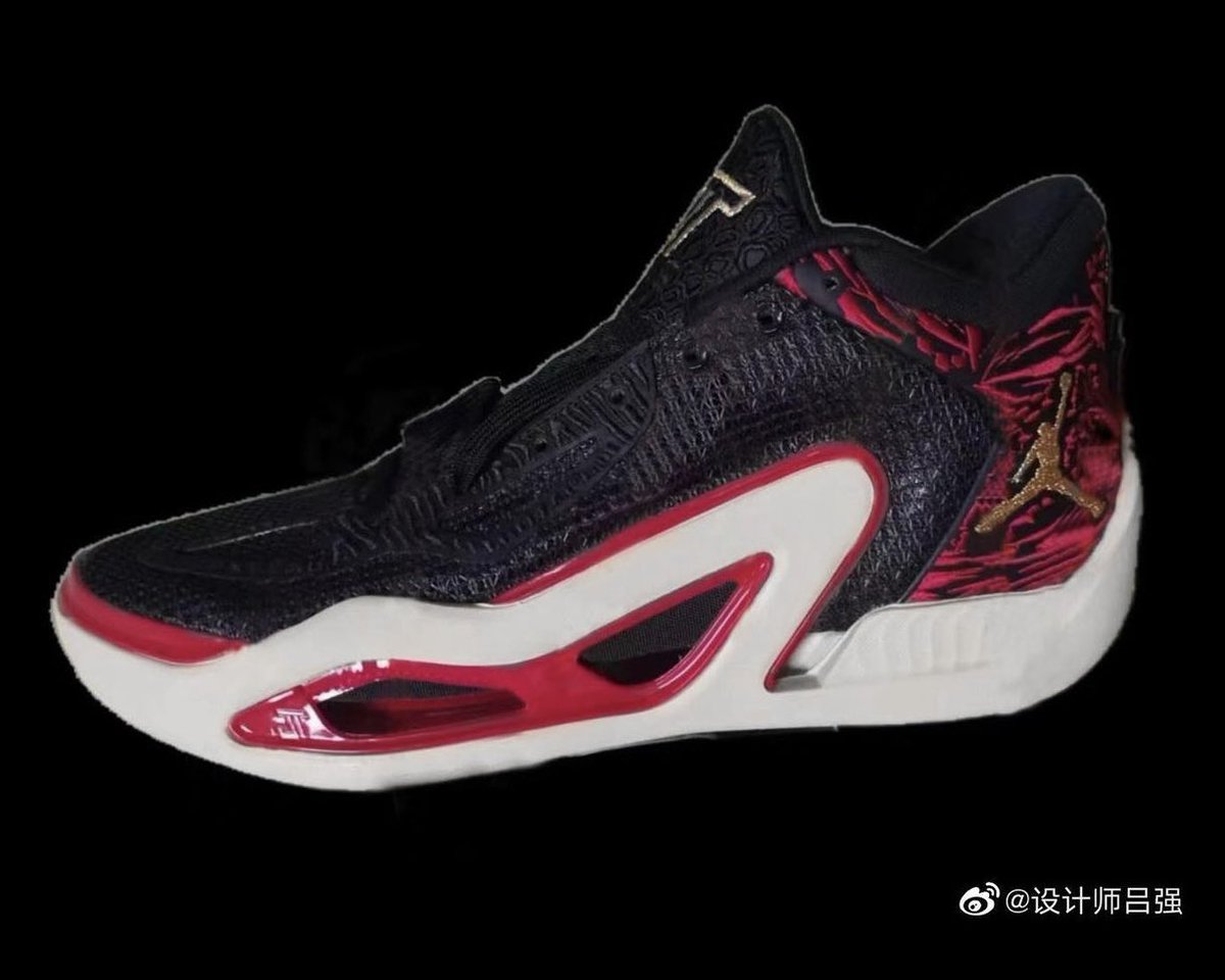 nicekicks's tweet image. The very first look at Jayson Tatum’s first signature shoe with Jordan Brand! 👀 Initial thoughts on the shoe?