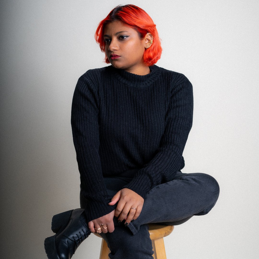 astrahousebooks's tweet image. Coming in 2024, @pulomeow's MOUTH, a debut collection of speculative stories that delve into uncanny spaces, giving fangs, talons, and singular sharpness to the otherwise ordinary, awkward, and unmentionable. Photo by J R Alexander.