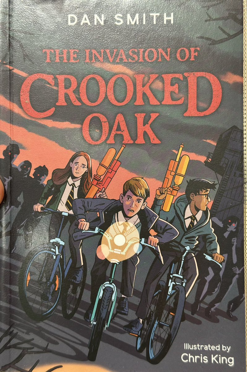 DundasGhs's tweet photo. S1 have started our new class book by @DanSmithAuthor we

✅ looked at illustration to predict what might happen 
✅ took turns reading aloud
✅ identified words we didn’t know 
✅ decided to research fracking

Excited to see what happens next 

@MrsDicksonGHS @pupilsupportGHS https://t.co/z9L4SJlfol