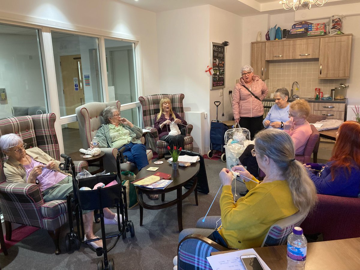 BoothmanRosalyn's tweet photo. Today at Bourke Garden we have had a very special knit and natter, we asked the ladies that took part to knit special hats for the premature unit @MarysHospital @DawnSpeed9 @ForHousing thank you ladies https://t.co/nsG8HLnLSj