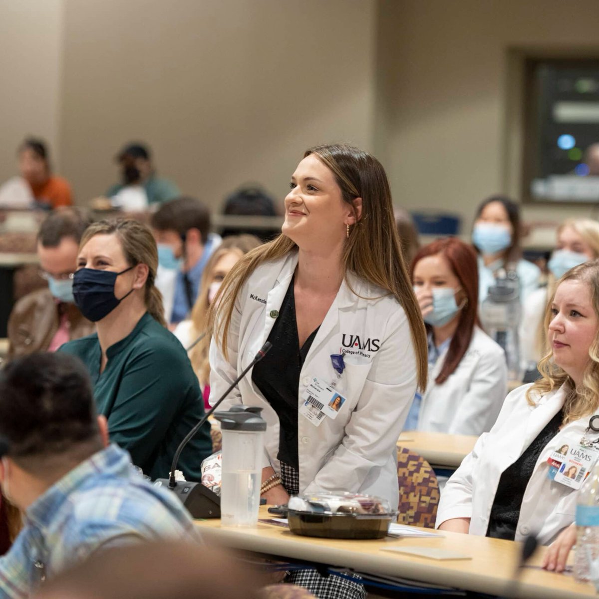 Today is #NationalPharmacistDay! Did you know that 72% of practicing pharmacists in AR are grads of @UAMSPharmacy? Many @UAMShealth pharm students achieve their dreams thanks to support from donors who invest in scholarships. Read more bit.ly/3X1HFnr #Philanthropymatters