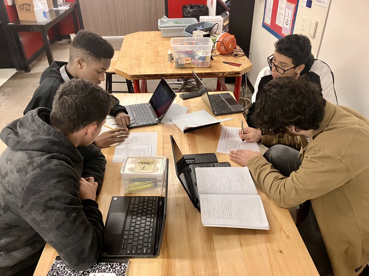 Mr. Nash tweet media