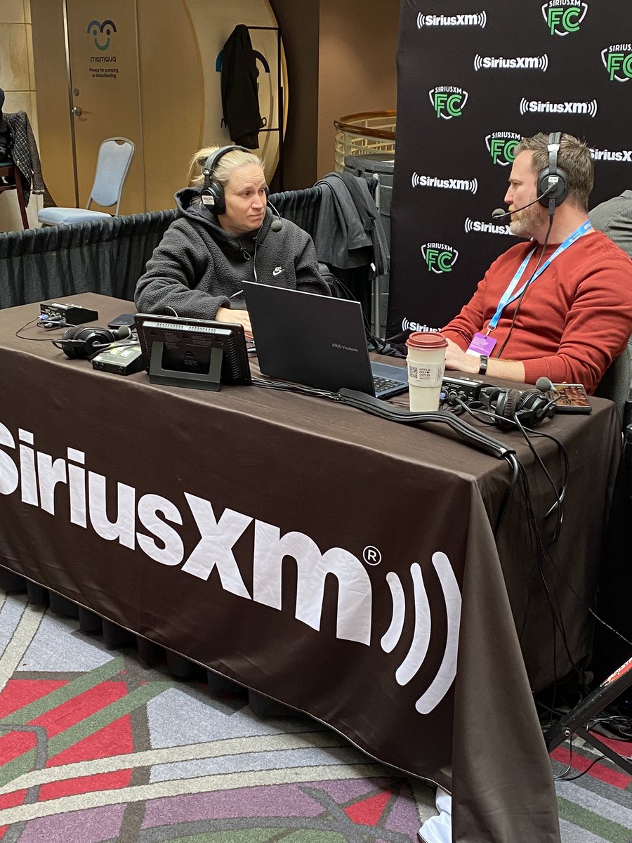 SiriusXMFC's tweet photo. Starting off the @UnitedCoaches convention with @OLReign HC Laura Harvey!
#USSTID l Jason Davis https://t.co/CdOKQ0yjkL
