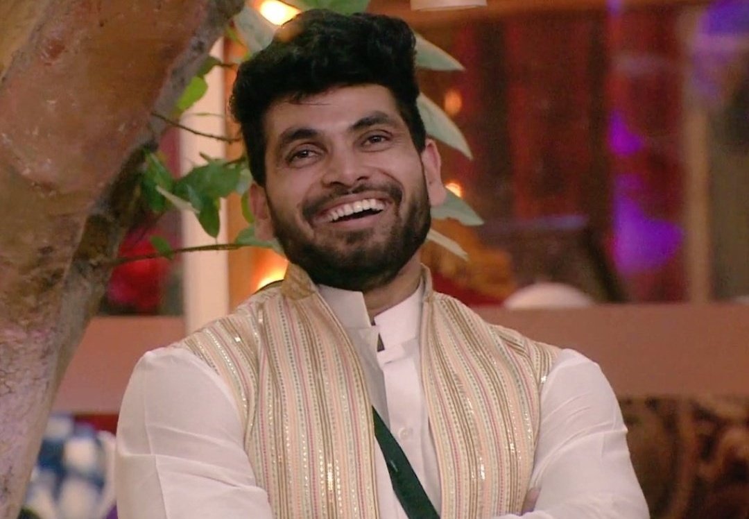 Eventually Who's emerging as a winner?

Retweet - #Priyanka
Like - #ShivThakare

#BiggBoss #BB16     #BiggBoss16     #ShivThakare𓃵   #PriyankaChaharChaudhary𓃵 #BB16 #PriyankaChaharChoudhary #PriyankaPaltan #BiggBoss #PriyankaChaharChoudhary𓃵 #ShivKiSena #ShivYanka