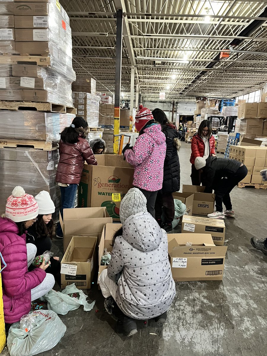 What a rewarding experience for YFA members today. They answered God’s calling and helped at Canadian Food For Children. <a href="/Ms_DellAnno/">☀Mrs.Kurzawa</a> <a href="/Canadianfoodfc/">Canadian Food for Children</a>