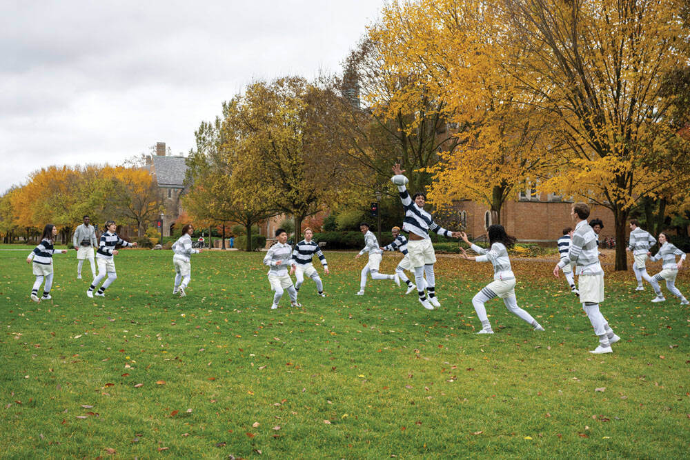 NotreDame's tweet photo. Since 2014, @ThomBrowne '88 has held an annual football game photo shoot in New York City’s Central Park.

This year it came to South Quad.

@ndmagazine has all the details from the reason behind the switch to the experience of the student models: https://t.co/WlAyPaWsYh https://t.co/T5HoLUX8VS