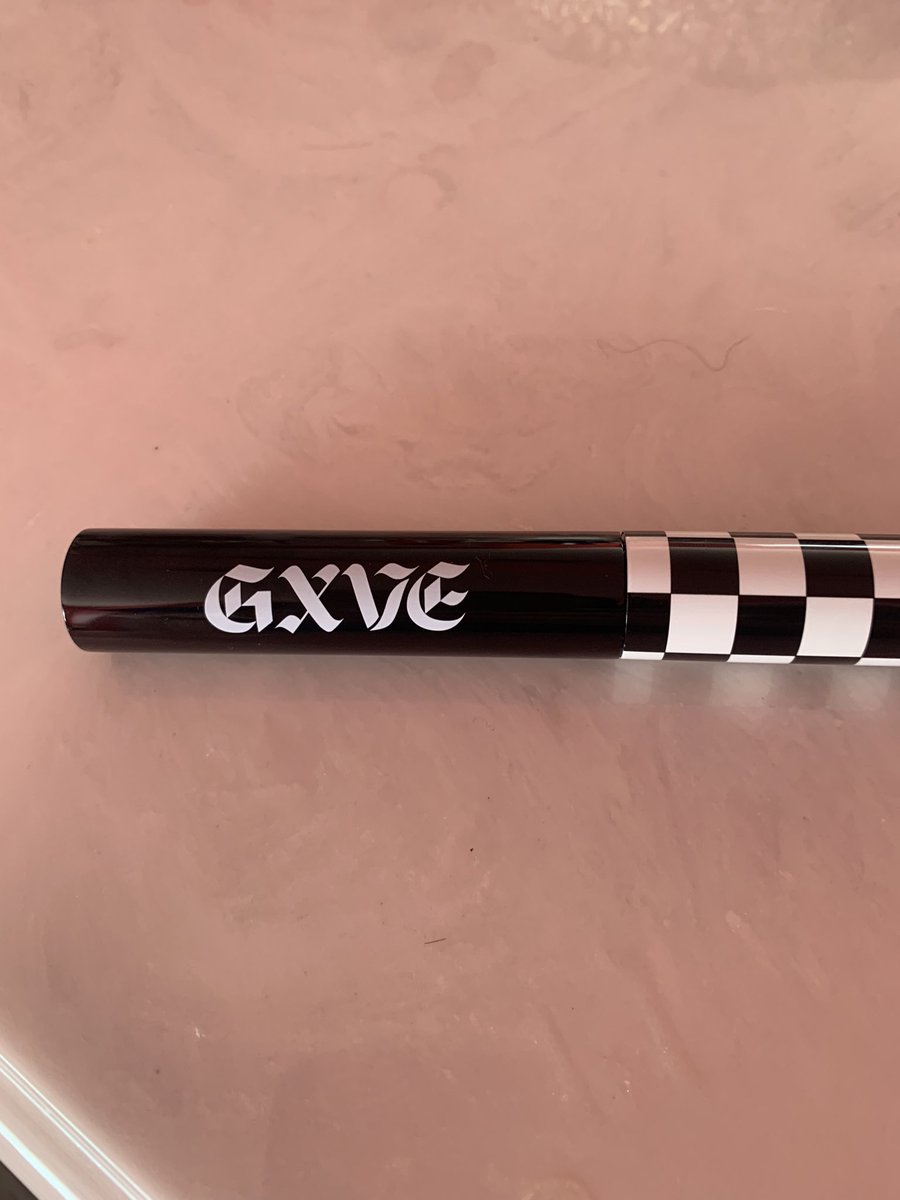 This mascara is everything 😍I’m obsessed! @gxvebeauty @gwenstefani #newmakeup #gwenstefani #gxve