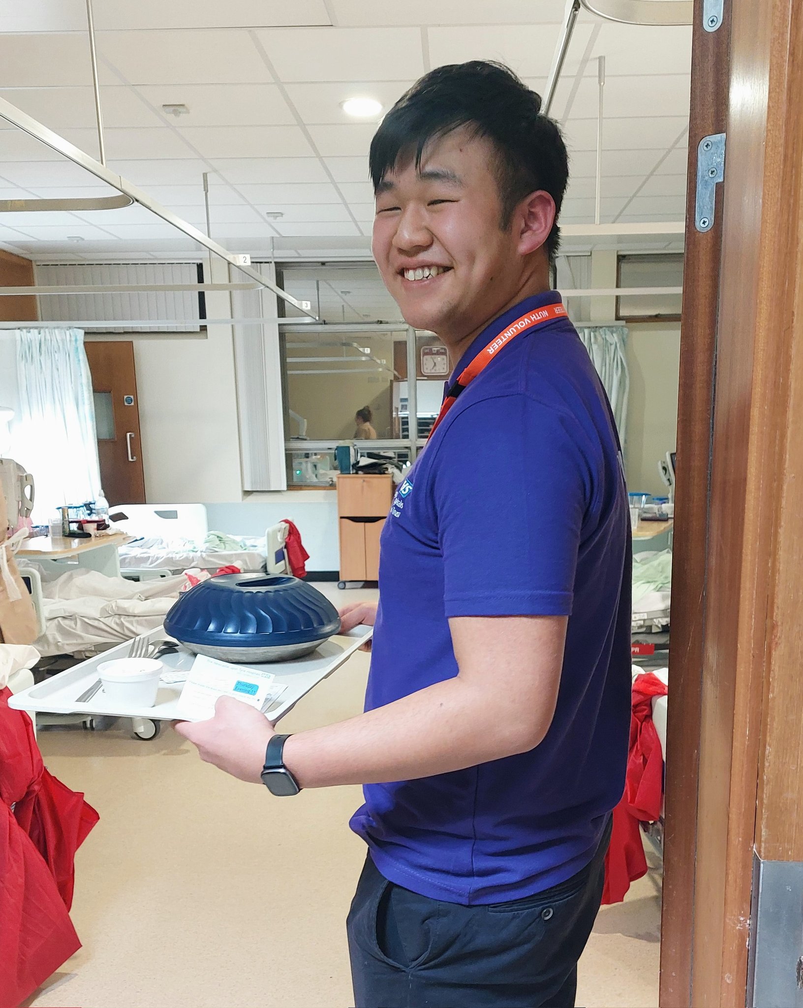 newcastle-hospitals-volunteers-on-twitter-after-engaging-patients-in