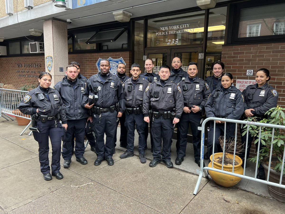 Please welcome our new 6th Precinct Officers. Our Officers are ready to serve and protect our #WestVillage #GreenwichVillage community.