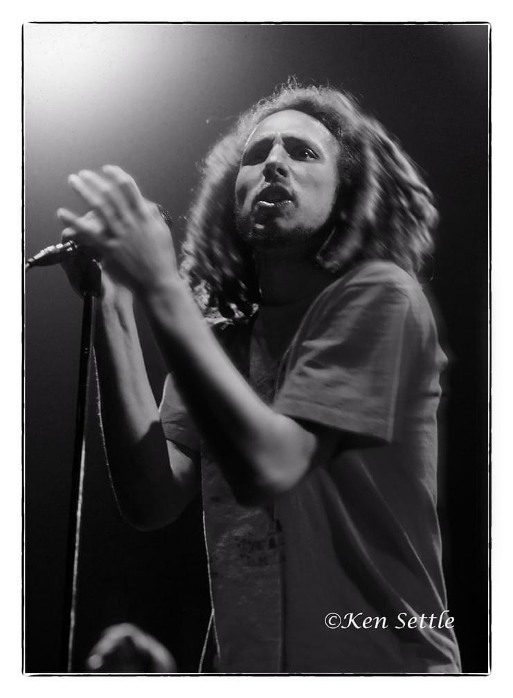 Happy birthday to legend ZACK DE LA ROCHA 1996 