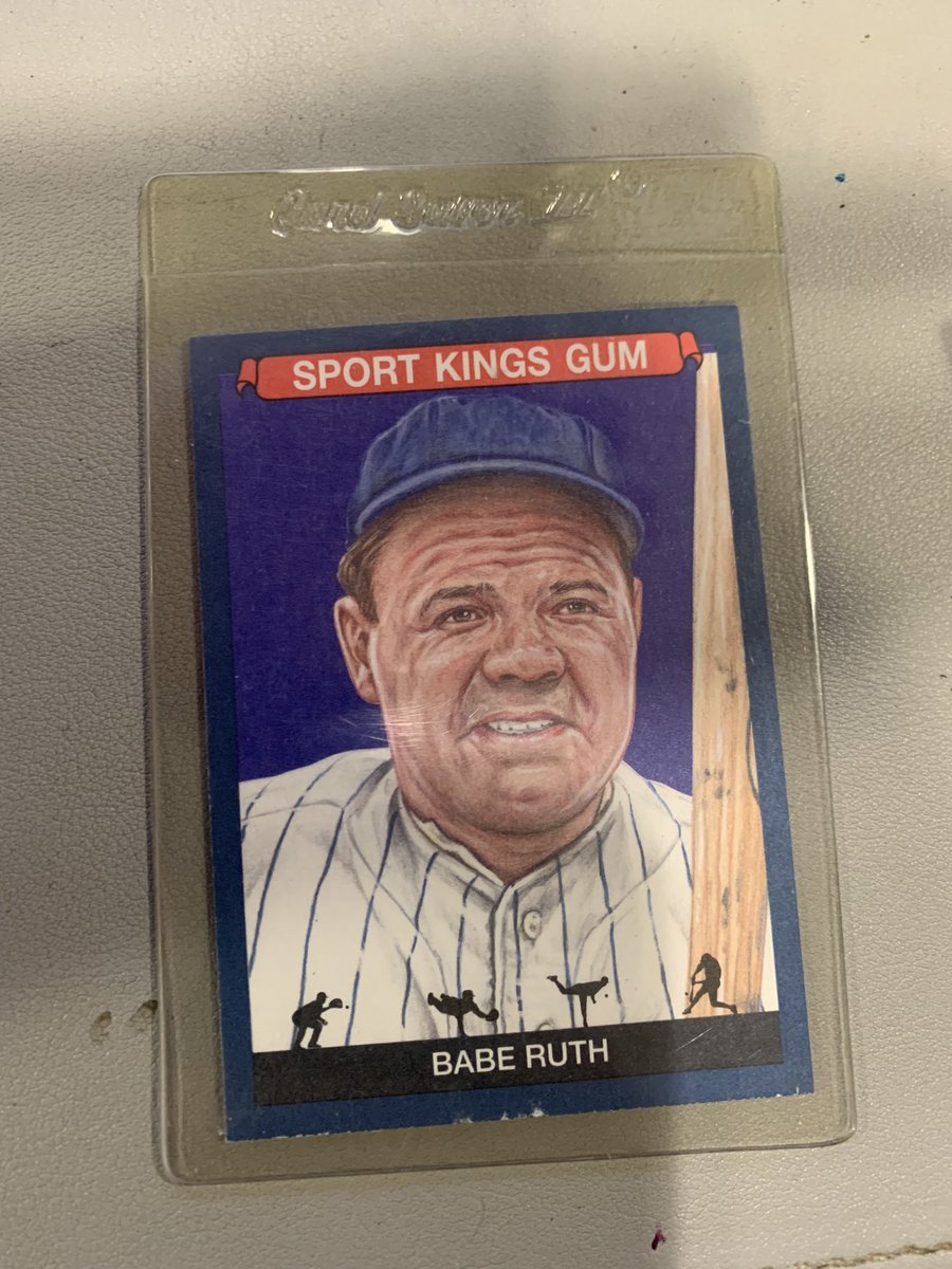 Lriveratorres85's tweet photo. #baseballcards #baberuth #robertoclemente #MLB @MLB https://t.co/AbAXTtRI6l