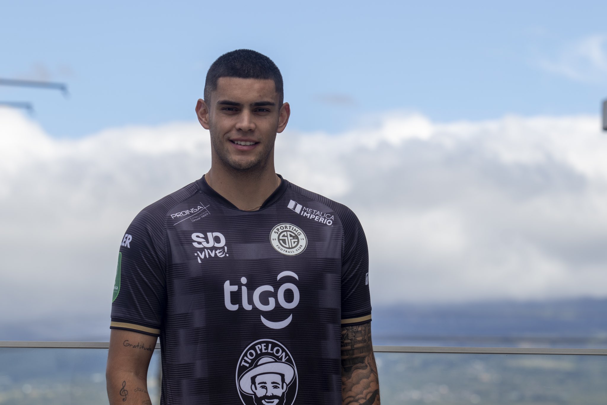 UNAFUT on Twitter: "Sporting busca sumar goles 🔥⚽️ A pocos días de iniciar  el C23 @sportingcr anunció la contratación del delantero mexicano -  colombiano Juan José Calero a sus filas ⚽️ ¿Veremos