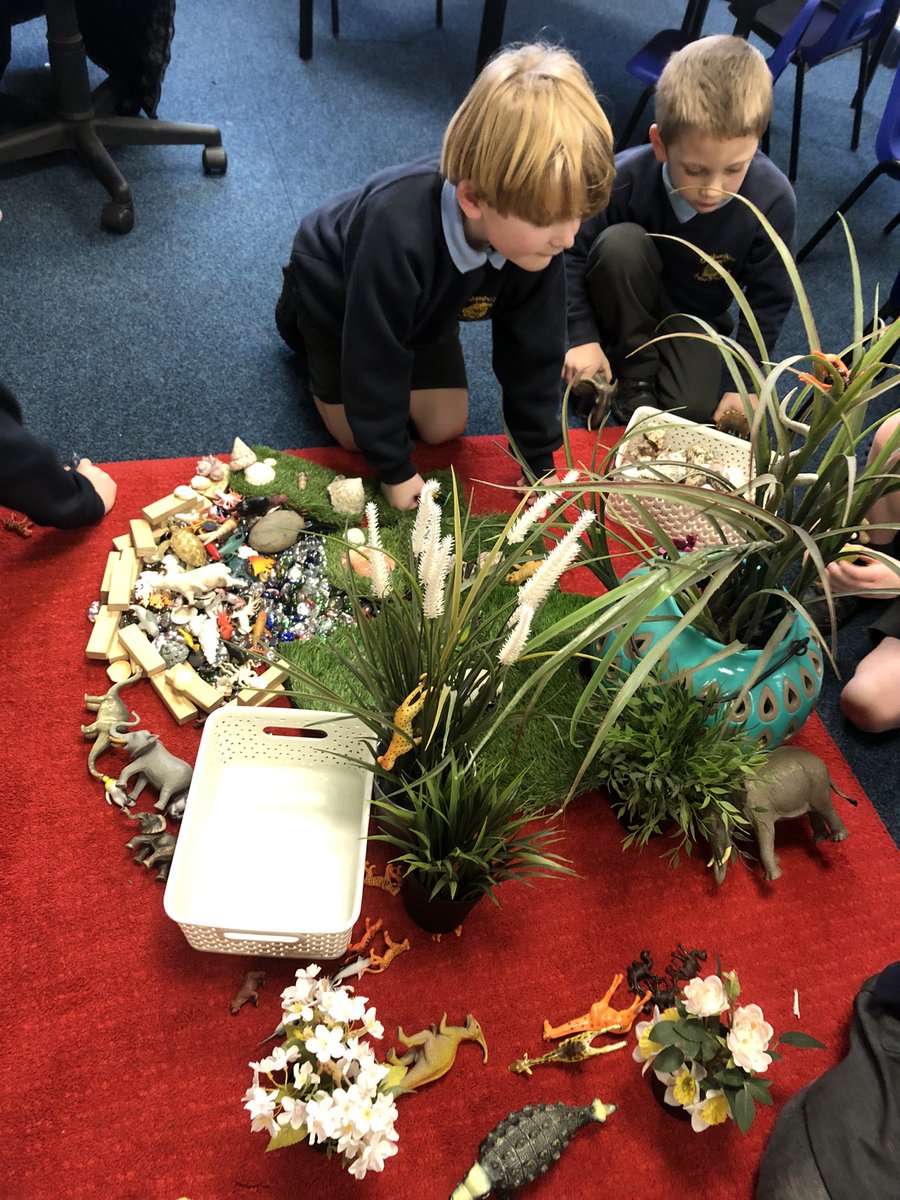 Mrs Wills tweet media