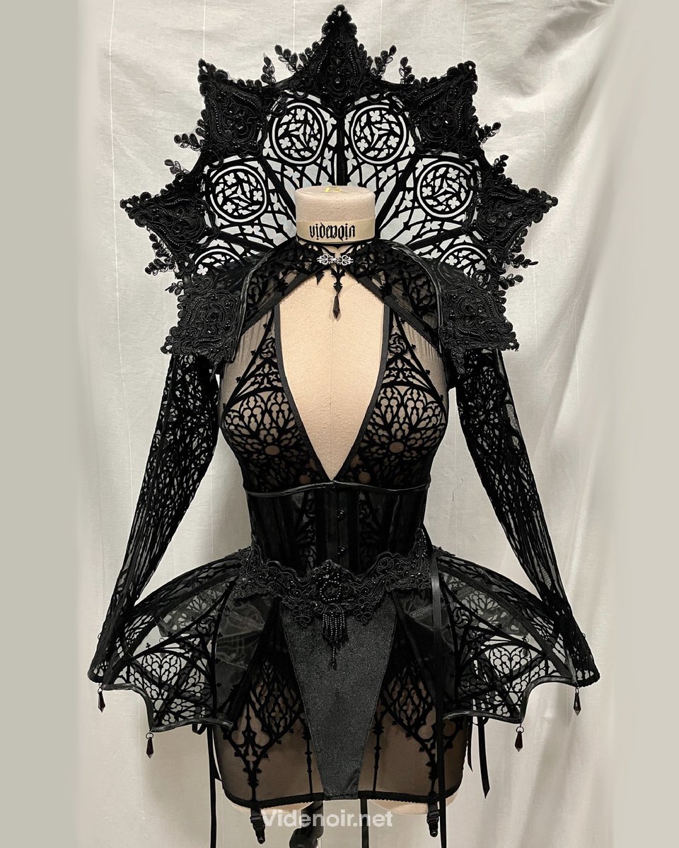 The Holy Noir bundle will be available this Sunday during our Custom Opening, who’s got their hearts set on this ensemble? 🖤 

#videnoir #videnoircouture #madeinitaly #vampirecouture #handmade #cathedral #gothicstyle #bizarre #blackisthenewblack #comingsoon #statement