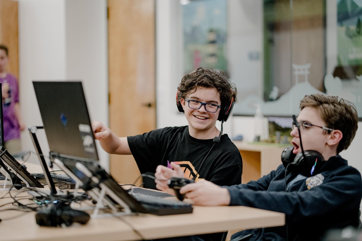 Microsoft tweet media