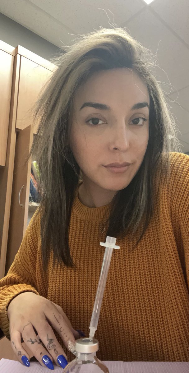 Lina tweet media