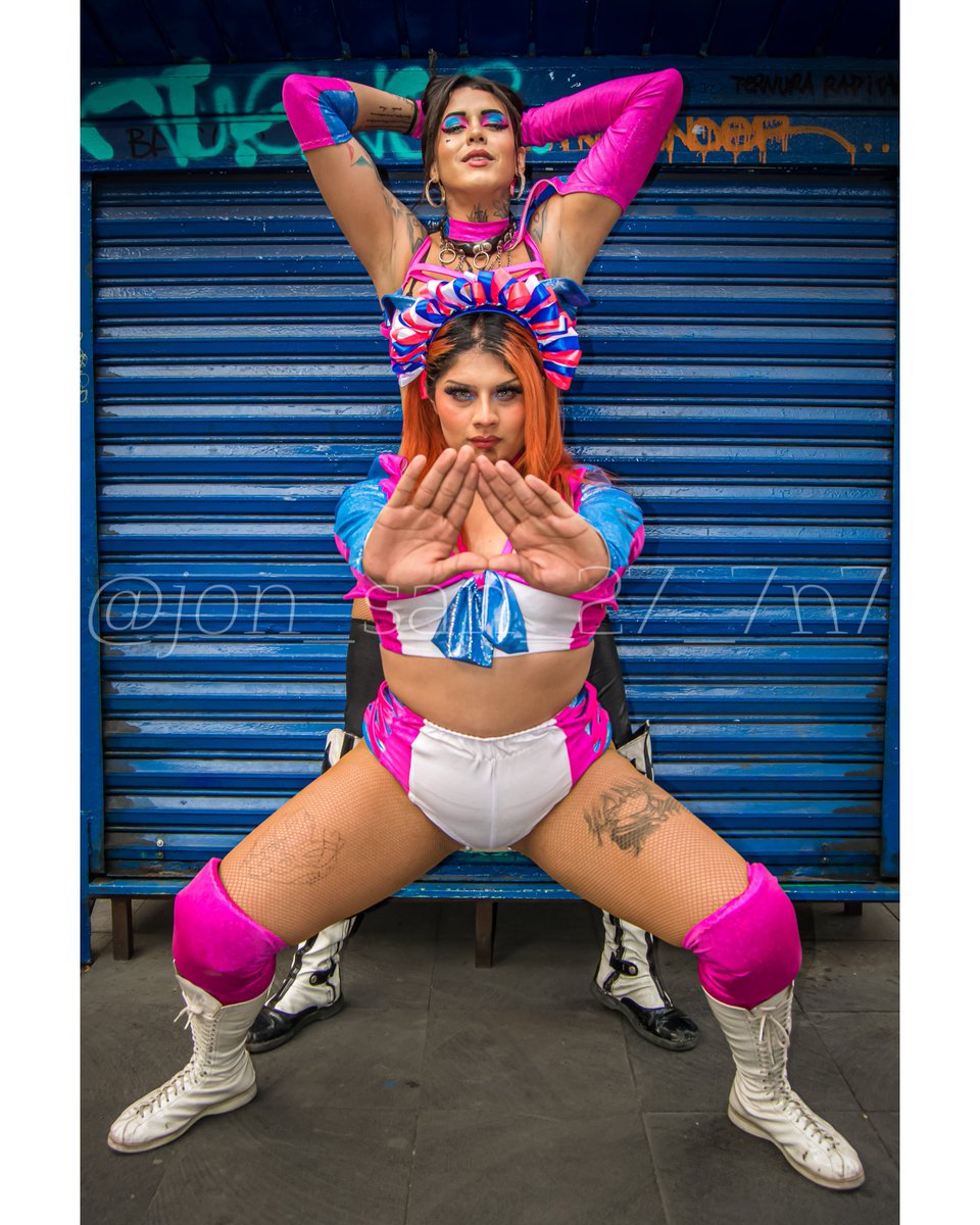 EstrellaFFox's tweet photo. FEMME QUEENS
📸@Jon_san_27_7n7

#Estrellicious😈 #EstrellaFoXxX 
#FQ #FemmQueen🔥
#LaCaraBonitaDeLaLuchaLibre👑
#LuchaTrans ❤️#Vogue #Baaby #Apocalipstick #K4RN4LxS #KHOK 
#K #A #R #N #A #L #A https://t.co/2FxlIZkYYz
