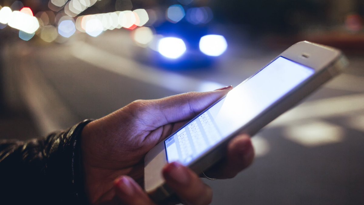 Why do we need a new #mobile network?! The current system is broken for several reasons. However, the top three are:

1. Lack of Privacy and Anonymity 
2. Poor Coverage 
3. High Costs

Have questions? Join the Pollen Discord channel: discord.com/invite/Uwxf2ge…