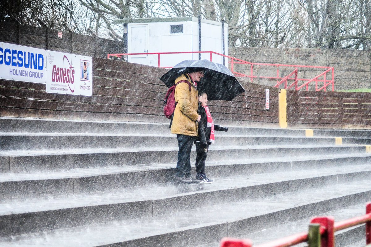 𝗟𝗲𝘁𝘀 𝗷𝘂𝘀𝘁 𝗮𝗱𝗺𝗶𝗿𝗲 𝘁𝗵𝗶𝘀 𝗼𝗻𝗲 𝗺𝗼𝗿𝗲 𝘁𝗶𝗺𝗲

We can all ensure the future of this great club remains bright, and doesn’t become a distant memory for people like Billy &amp; Dylan

⬇️Read below to see how you can support us

📸<a href="/4020pix/">40/20pix</a> 

crowdfunder.co.uk/p/workington-a…