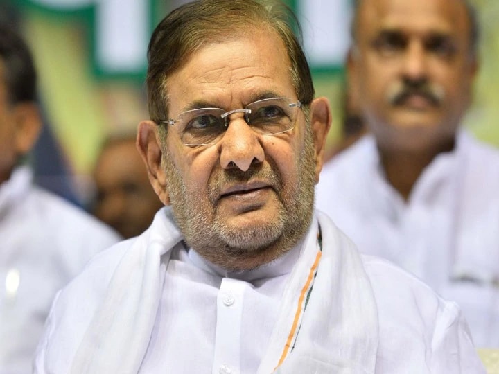 देश के वरिष्ठ नेता पूर्व केंद्रीय मंत्री शरद यादव जी के निधन का दुःखद समाचार मिला। परमात्मा दिवंगत आत्मा को अपने श्रीचरणों में स्थान दें और शोकाकुल परिवार को यह दुख सहन करने की शक्ति दें। 
ॐ शांति!