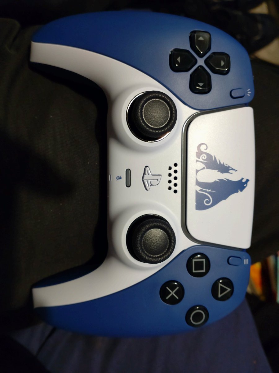 megaxtrime's tweet photo. @JazzGaming101 Close but this is the one IMO https://t.co/bSZqYJOVTV