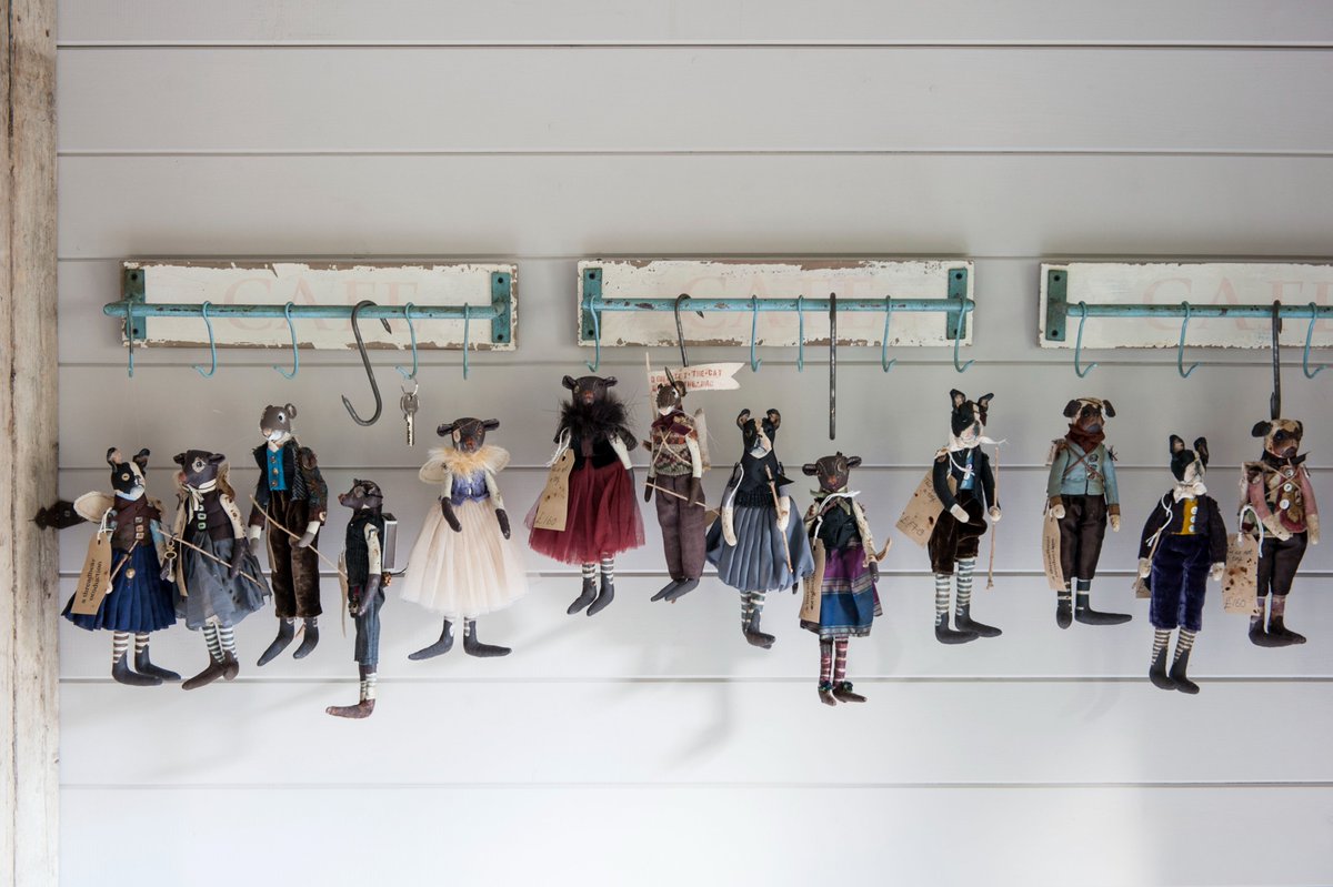 “As far as my handmade animal characters go, they all have an aged feel resembling the look of a family teddy bear ... Much of the fabric, charms and oddities I use to embellish the characters come from my friends and family.” Read Grace's creative story: womencreate.com/where/grace-la…