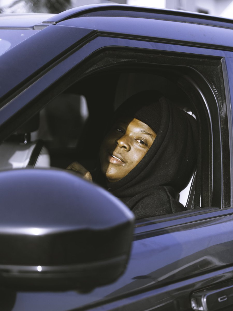 rich_kingHOVA's tweet photo. https://t.co/SvqEuomTsd