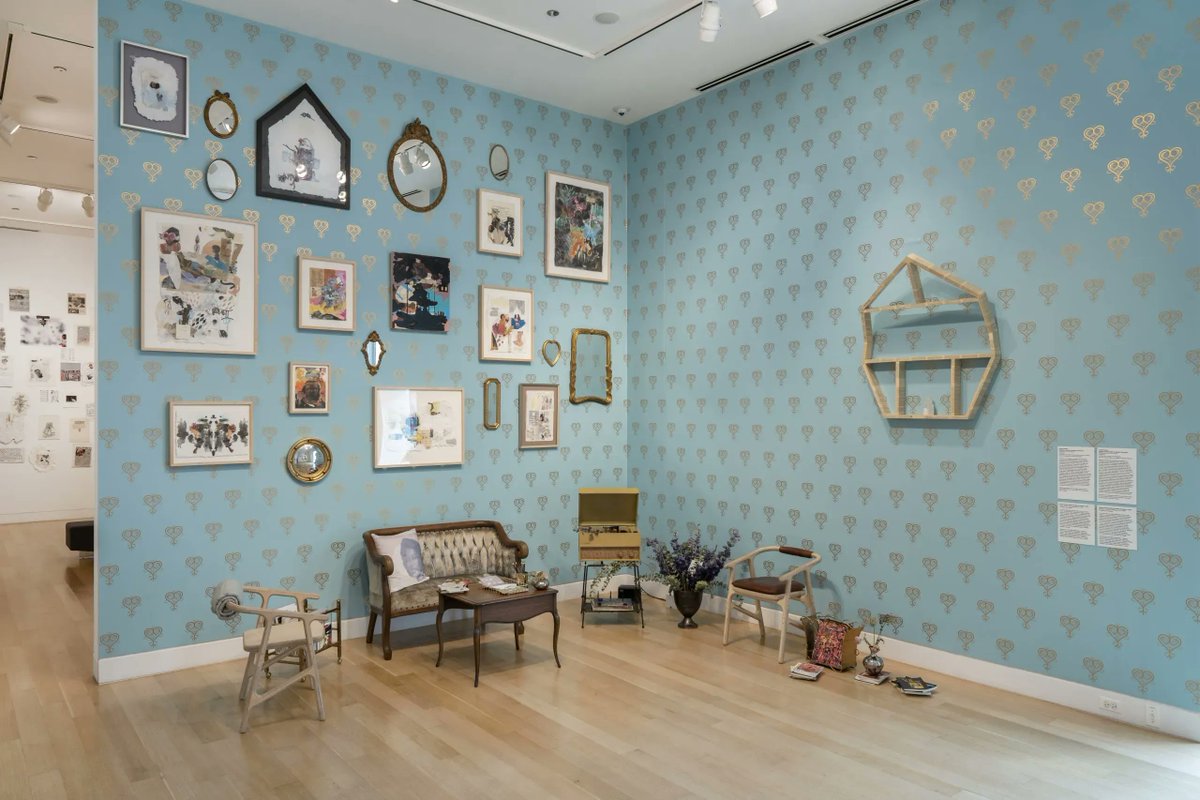 🎨 "Her writing and visual art practices are in constant communion, especially in her collage work, which features text and images from vintage magazines." -<a href="/kaylenralph/">Kaylen B. Ralph</a>👇 
chicagoreader.com/arts-culture/e…