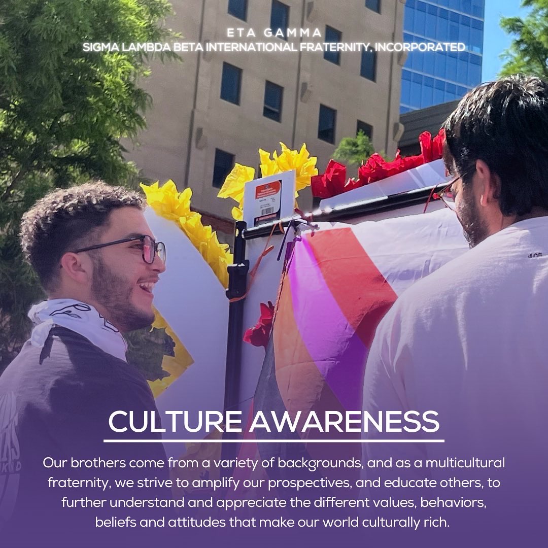 OUBetas's tweet photo. Sigma Lambda Beta Men strive to be the very best leaders on campus. Interested in joining? Click the Spring Rush Interest Form in our bio 🫱🏽‍🫲🏾

Any Questions or Concerns, don’t hesitate to reach out to any brother or DM us here @oubetas 

#RushSLB #SP23 #GoBeta #ΣΛΒ #WhySLB https://t.co/tWonOQJ2Ey