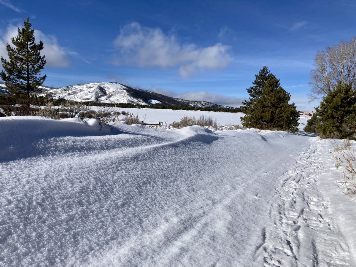 amvoldstad's tweet photo. My morning walk was a snowshoe (Snow Mountain Ranch in the distance) #mostcoloradothing @KyleClark https://t.co/L4QJTlqNDC