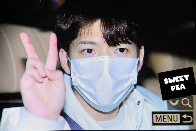 arabinfinitenew's tweet photo. 230112 || ووهيون في مطار قيمبو بكوريا
#인피니트 #우현 #남우현 https://t.co/cksmS4XOl2