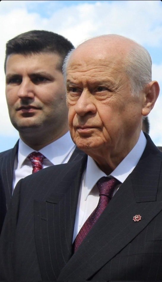 EbubekirSKrkmz's tweet photo. "Türk milleti kahraman bir millettir."
Lider Devlet Bahçeli https://t.co/ZT286Yzrzb