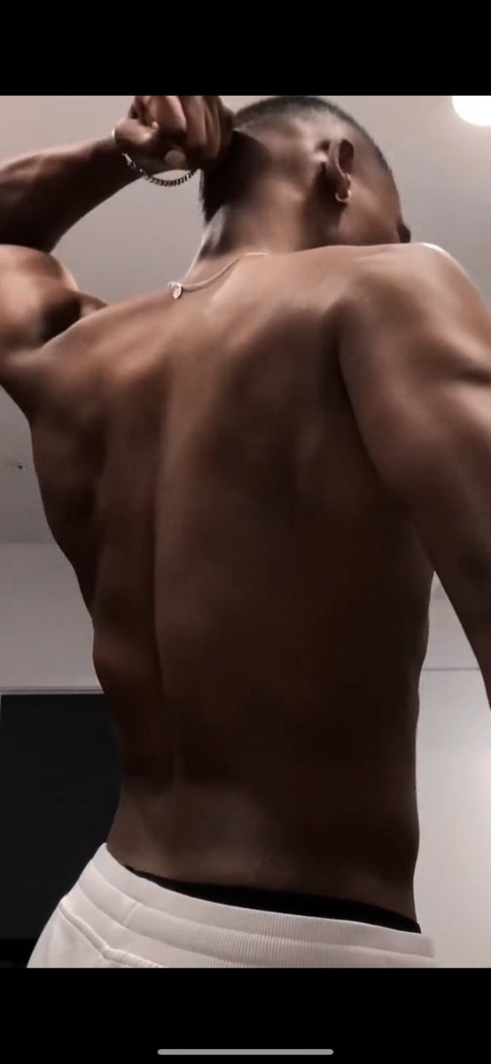 M | 🩵👑 tweet media