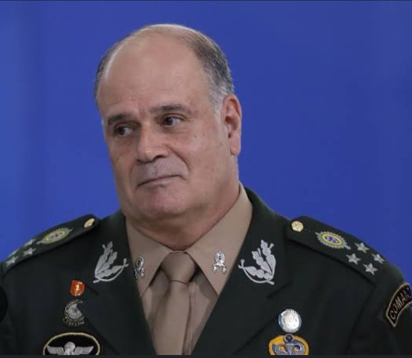 rejataveirah's tweet photo. Para quem não quis trocar 20 dias de glória, por 20 anos de incômodo, agora terá que conviver o resto da vida com o incômodo, sem usufruir um dia sequer de glória!
Merecido, A maior tristeza é ver um homem sem caráter!! https://t.co/SddBiVExyZ