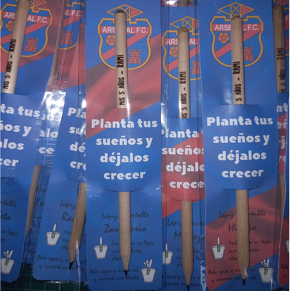 Lixiland's tweet photo. Quedaron manija del Mundial?

Qué tal unos lápices personalizados con el club de sus amores o con el futbolista que quieran?

Para cumpleaños, eventos, festejos, etc... https://t.co/QmcoFMjXsm