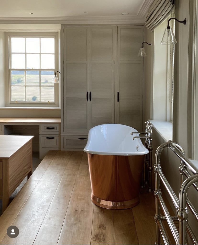 NeilGeraghtyDec's tweet image. Some finished jobs from the last few years.